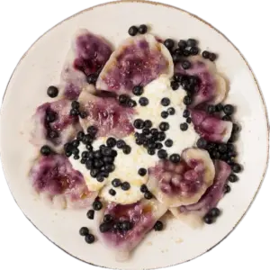 Pierogi z borówkami leśnymi (jagodami)